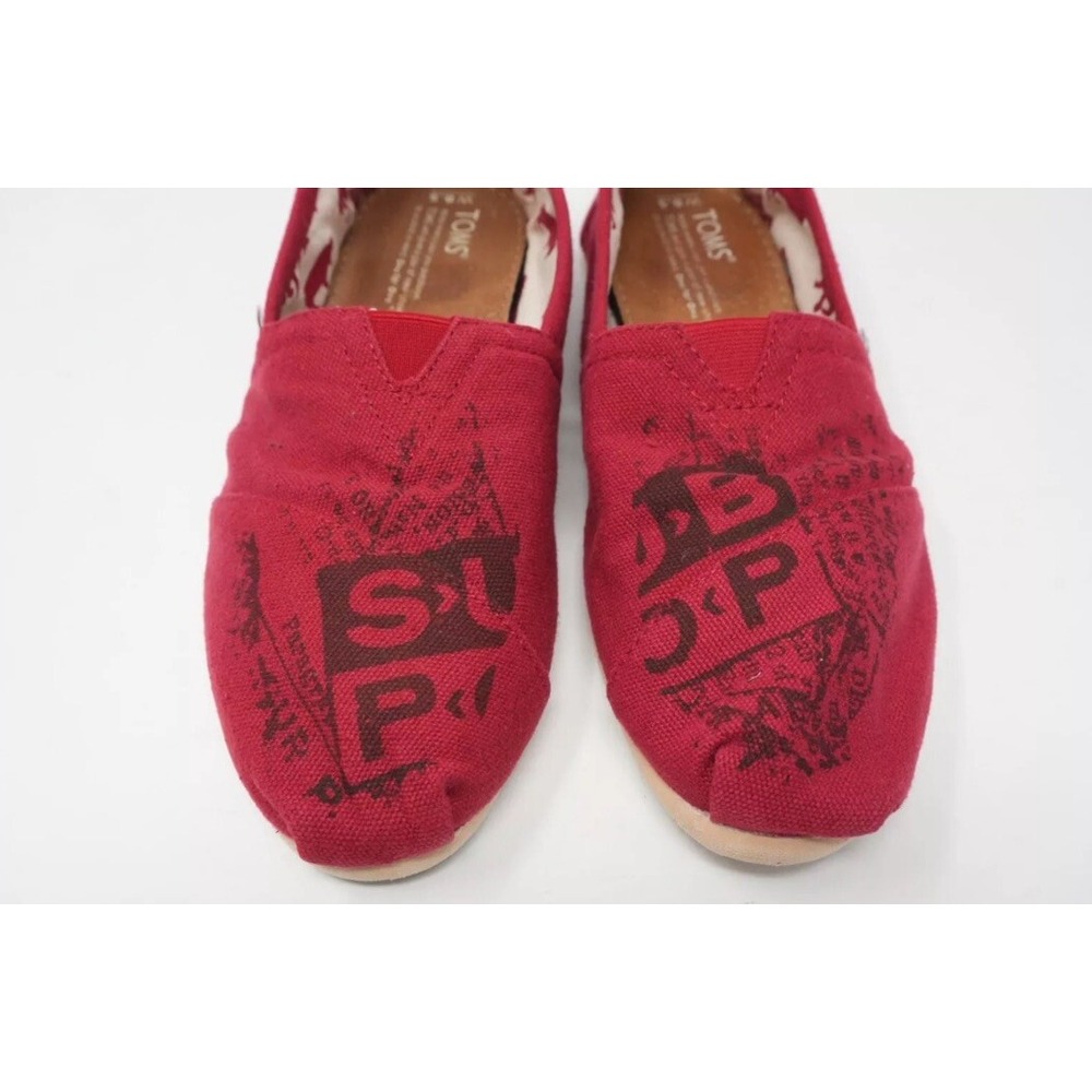 Red Toms Canvas Slip On Comfort Shoes Women's Men's Unisex W7 Size 7 *Rare*